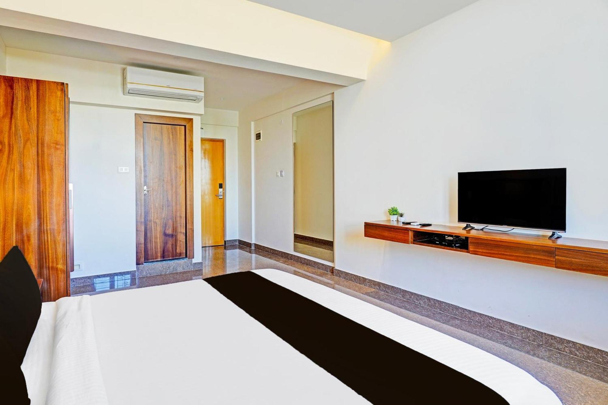 Super Townhouse Oak Electronic City Formerly Hotel Trubell Kammasandra Exterior foto